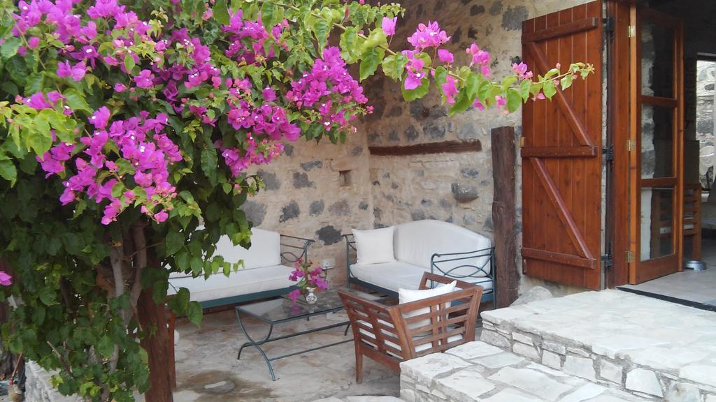 Blue Cottage Apsiou Extérieur photo
