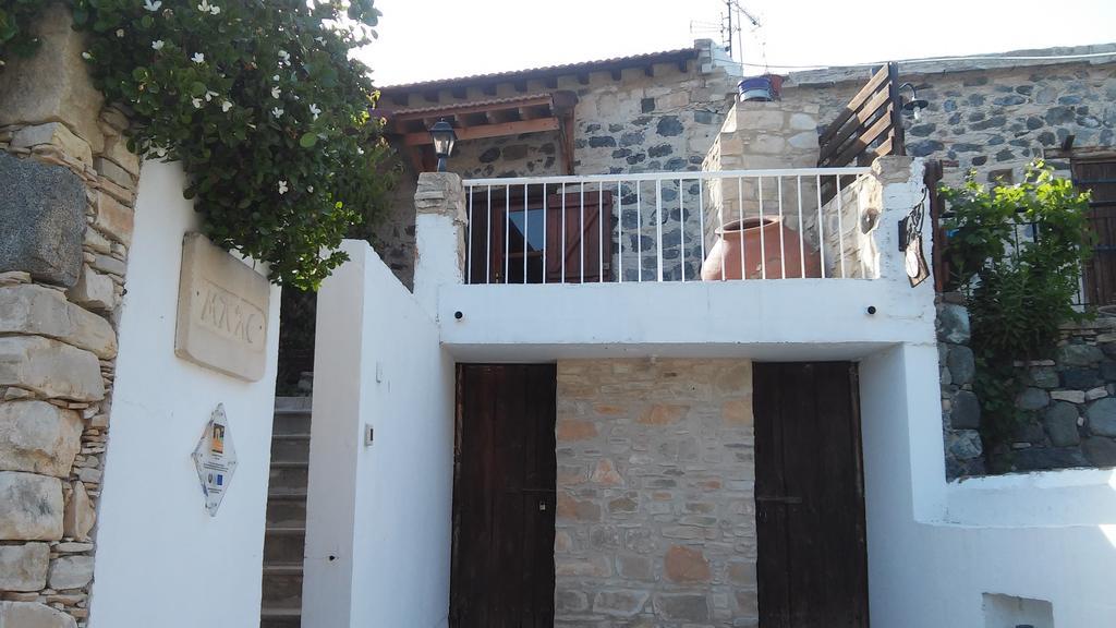 Blue Cottage Apsiou Extérieur photo