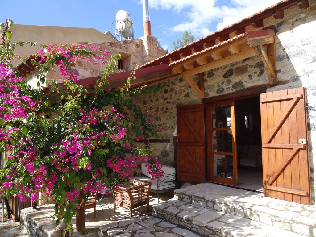 Blue Cottage Apsiou Extérieur photo
