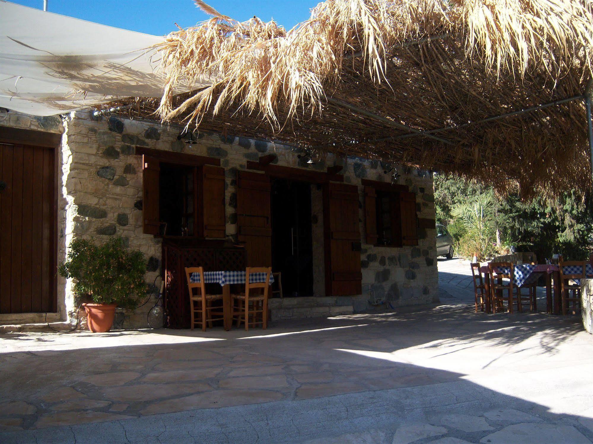 Blue Cottage Apsiou Extérieur photo